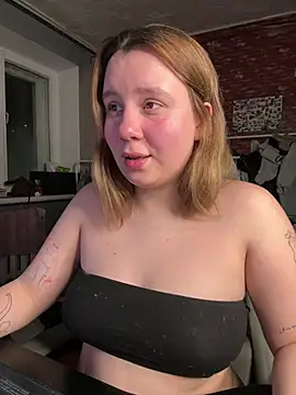 AnnaSeint online show from 12, 2, 2026