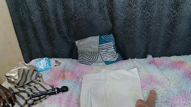 Amanda April online show from 8, 3, 2026