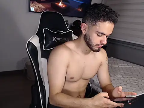 Massimo jiovano online show from 13, 1, 2026