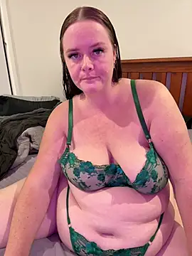 carinabro10 online show from 22, 5, 2026