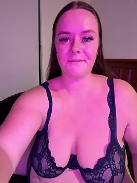 carinabro10 online show from 8, 5, 2026