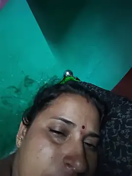 Snapshot of Reena_lodha chatting on 7, 6, 2026 Reena lodha online show from 7, 6, 2026
