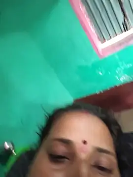 Snapshot of Reena_lodha chatting on 10, 7, 2026 Reena lodha online show from 10, 7, 2026