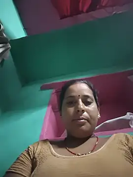 Snapshot of Reena_lodha chatting on 4, 7, 2026 Reena lodha online show from 4, 7, 2026