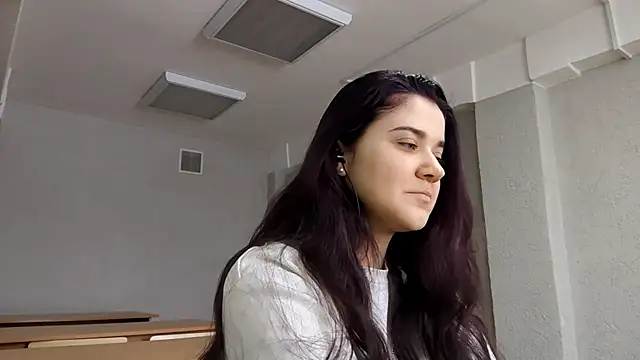 DominicaMullins online show from 13, 1, 2026