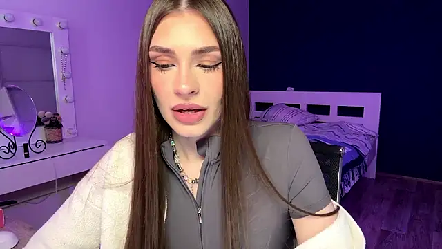 MachelleSpader online show from 5, 2, 2026