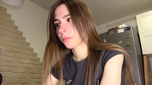 ElsieKuhlmann online show from 1, 3, 2026