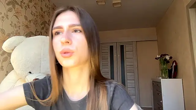 ElsieKuhlmann online show from 9, 3, 2026