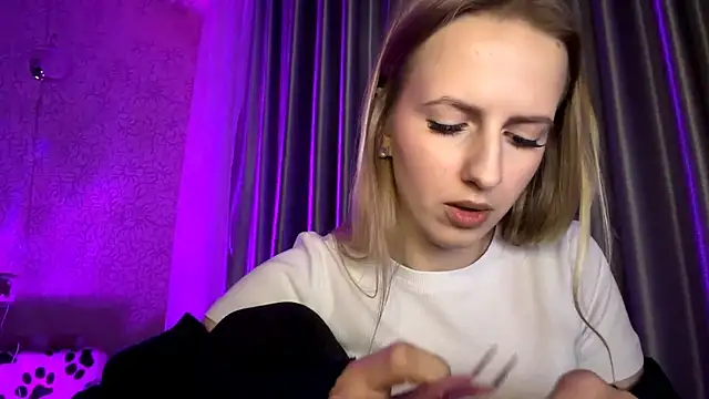 Snapshot of JeannettaIltzsch chatting on 6, 2, 2026 JeannettaIltzsch online show from 6, 2, 2026