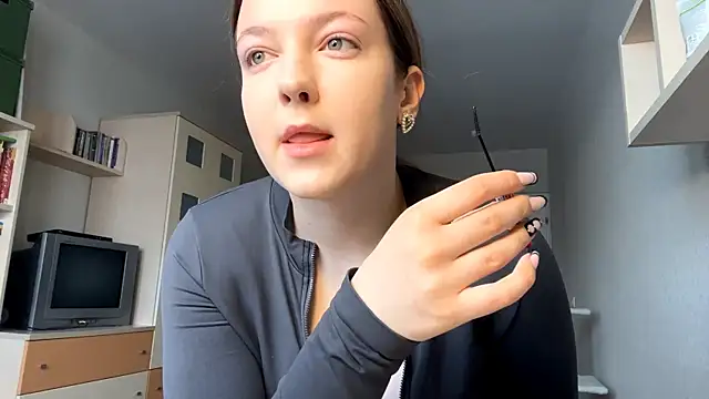 JammieMickiewicz online show from 4, 3, 2026