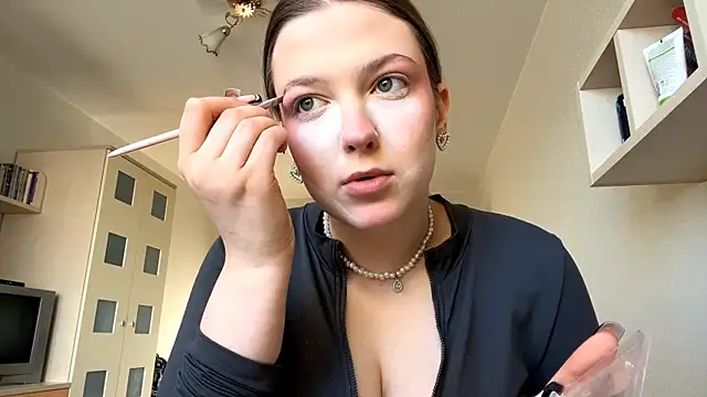 JammieMickiewicz online show from 5, 3, 2026