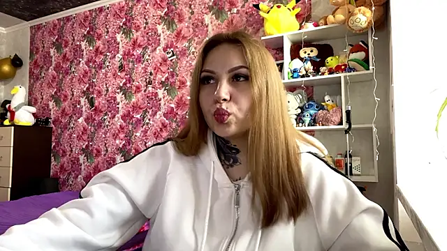 TraciBallena online show from 3, 2, 2026