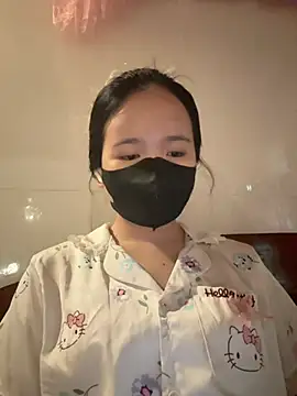 Gwen879 online show from 27, 6, 2026