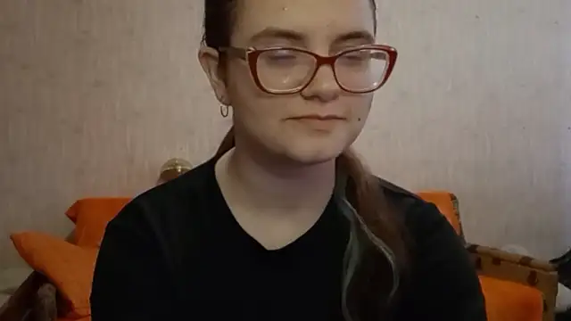 Miyabeee online show from 6, 2, 2026