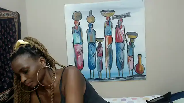 Snapshot of TallDivaNoir chatting on 30, 6, 2026 TallDivaNoir online show from 30, 6, 2026