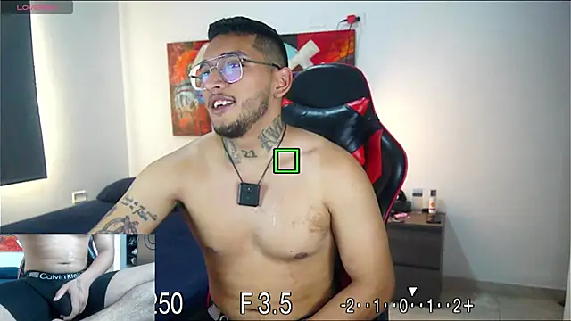 EvanVelvet online show from 8, 2, 2026