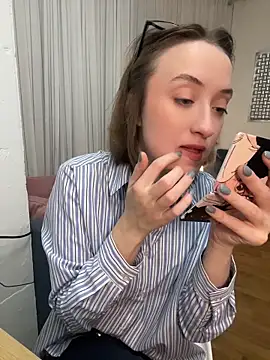 Persephone Kore online show from 13, 4, 2026