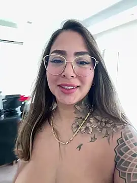 maferalvarexxx online show from 4, 6, 2026