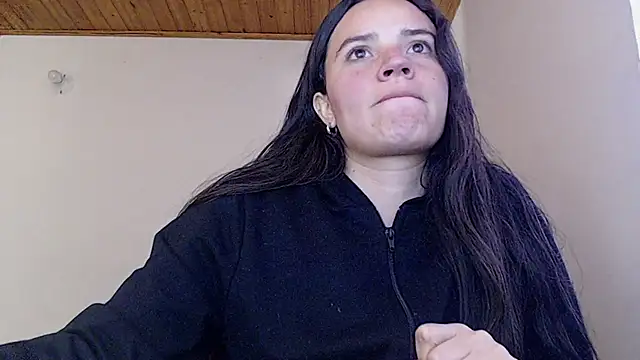 Shanel Lozano online show from 15, 7, 2026
