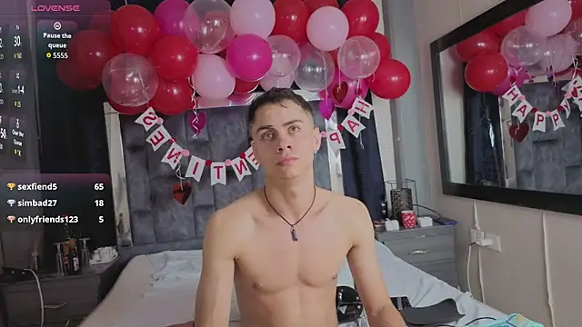 LeoMonnroe online show from 14, 2, 2026