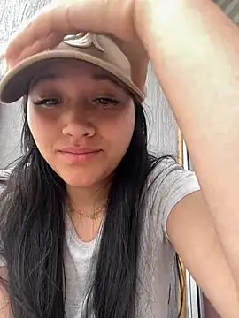 Veronica Wins  online show from 13, 2, 2026