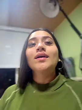 Snapshot of Veronica_Wins_ chatting on 18, 6, 2026 Veronica Wins online show from 18, 6, 2026