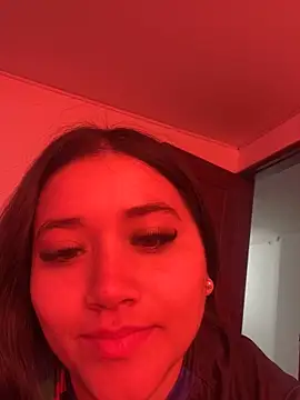 Veronica Wins  online show from 3, 4, 2026