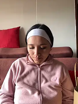 Veronica Wins  online show from 31, 1, 2026