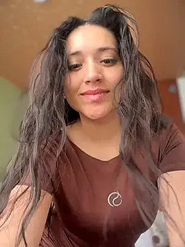 Snapshot of Veronica_Wins_ chatting on 1, 7, 2026 Veronica Wins online show from 1, 7, 2026