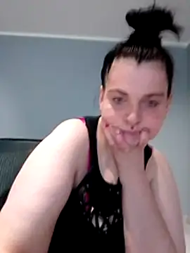 Snapshot of roksa2026 chatting on 16, 7, 2026 roksa2026 online show from 16, 7, 2026