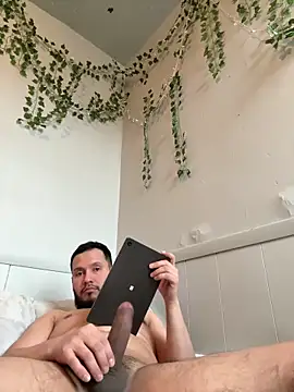 Ser02hot latino online show from 3, 3, 2026