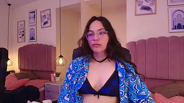 Hanabie  online show from 5, 2, 2026