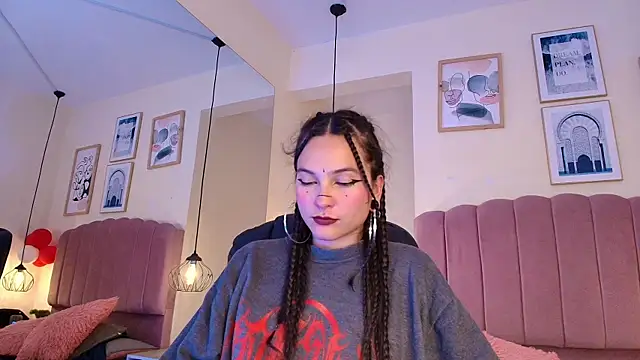 Hanabie  online show from 7, 4, 2026