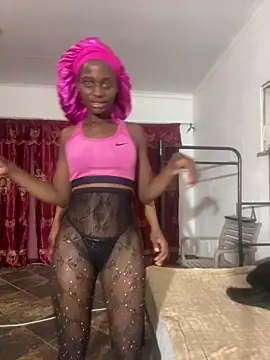 CreamyCupCake 96 online show from 4, 4, 2026