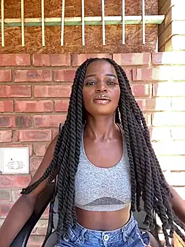 CreamyCupCake 96 online show from 6, 4, 2026