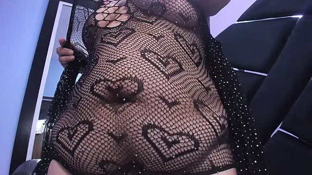 MiaRouss69 online show from 3, 4, 2026