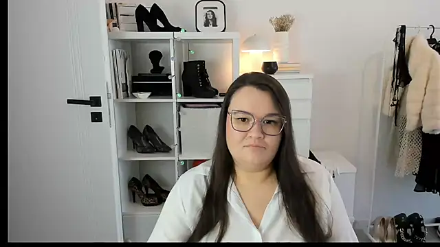 Snapshot of HollyDanceSoul chatting on 28, 2, 2026 HollyDanceSoul online show from 28, 2, 2026