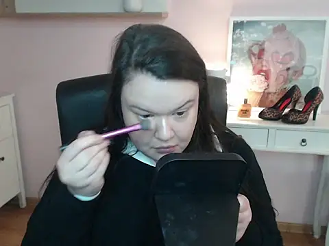 Snapshot of HollyDanceSoul chatting on 13, 2, 2026 HollyDanceSoul online show from 13, 2, 2026