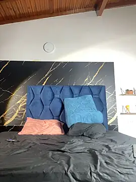 uncontrolled fire online show from 31, 3, 2026