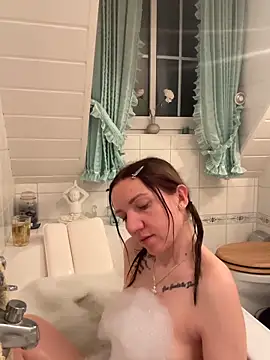 Marina und Jayden online show from 19, 4, 2026