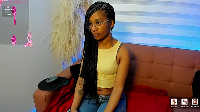 Pamela James  online show from 23, 2, 2026