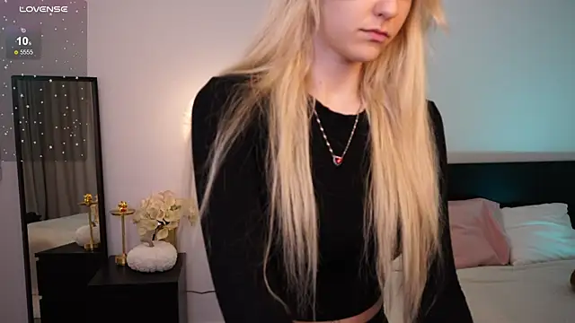 YukiiKim online show from 13, 1, 2026