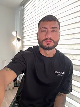 FrancoRossi  online show from 7, 4, 2026