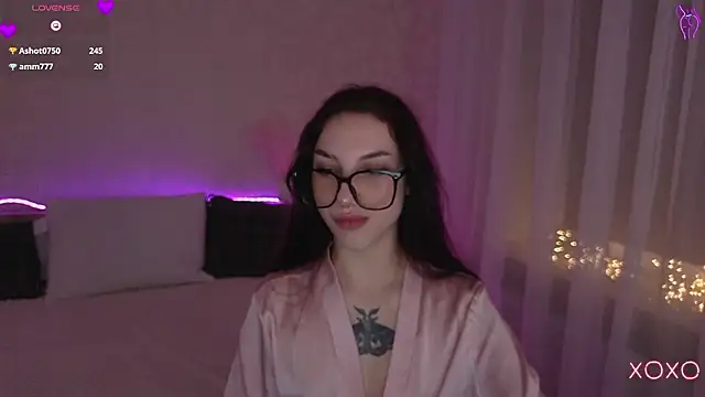 TianaHot777 online show from 4, 2, 2026