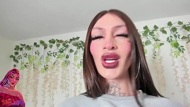 lizz lunna online show from 10, 4, 2026