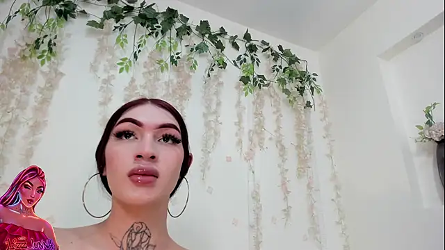 Snapshot of lizz_lunna chatting on 17, 7, 2026 lizz lunna online show from 17, 7, 2026