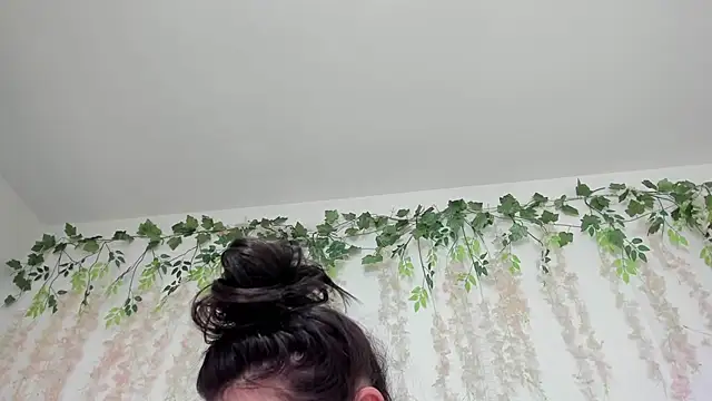 lizz lunna online show from 26, 3, 2026