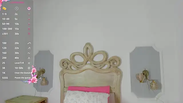 paulina lux online show from 23, 3, 2026