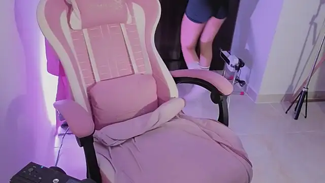 simpson alice online show from 5, 3, 2026