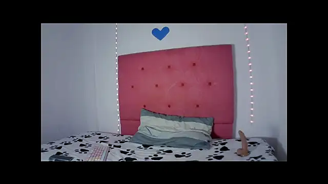 Mia Suarez7 online show from 11, 2, 2026